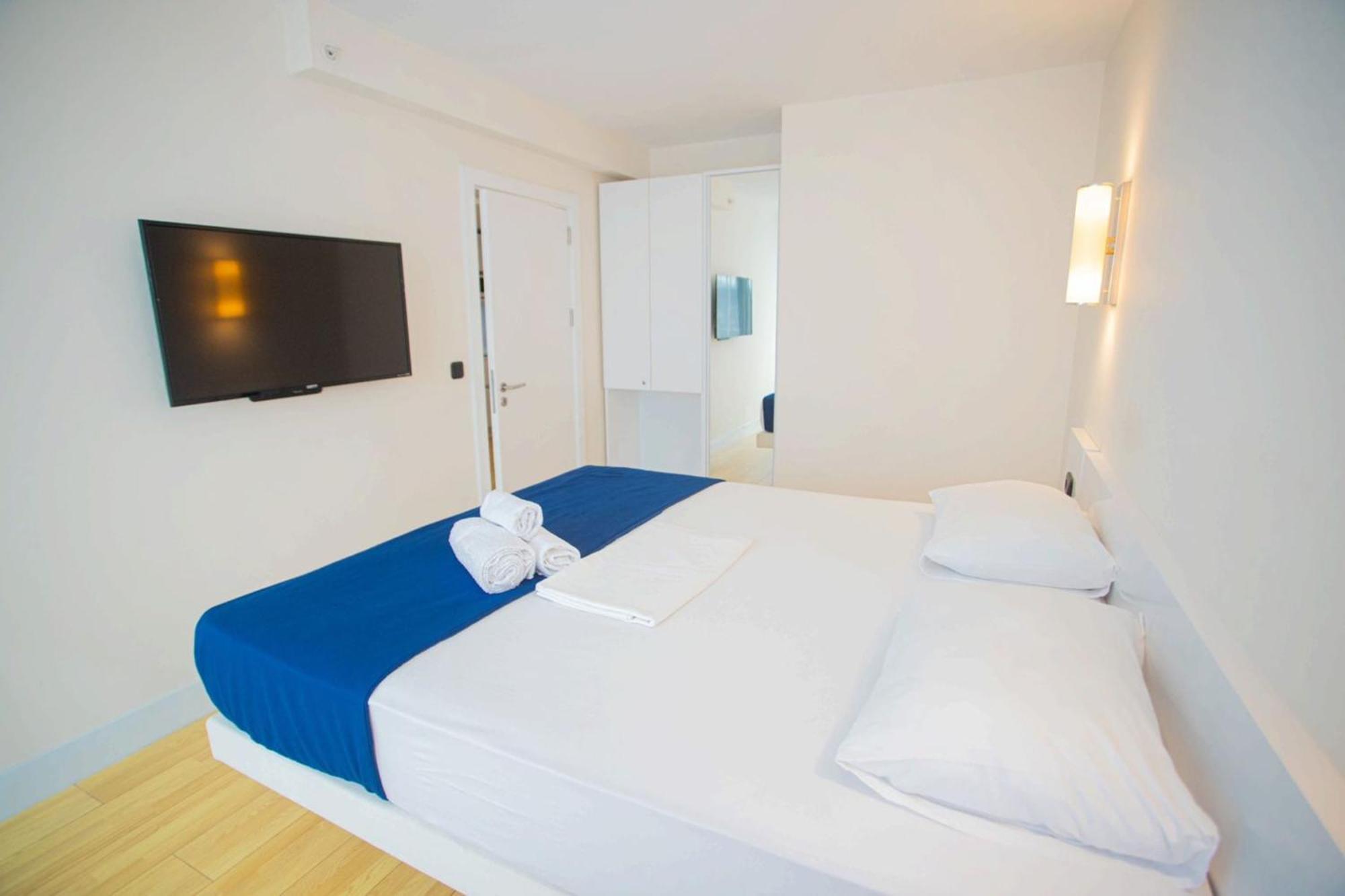 Orbi Aparthotel In 巴统 外观 照片