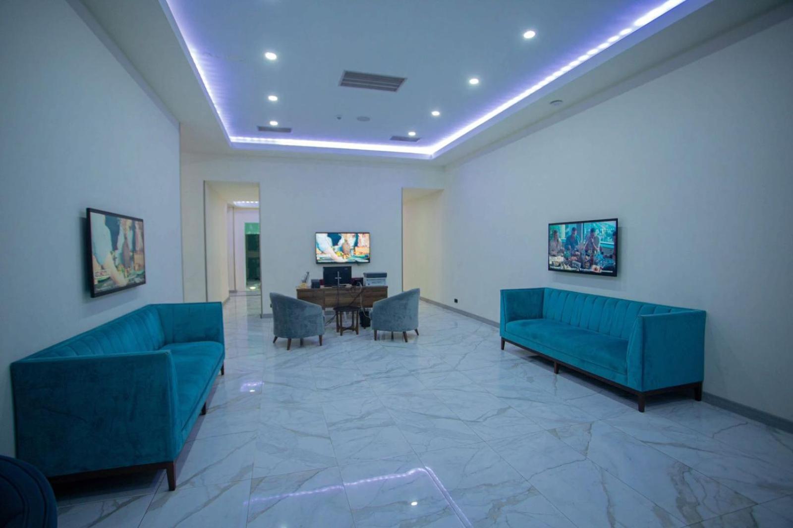 Orbi Aparthotel In 巴统 外观 照片