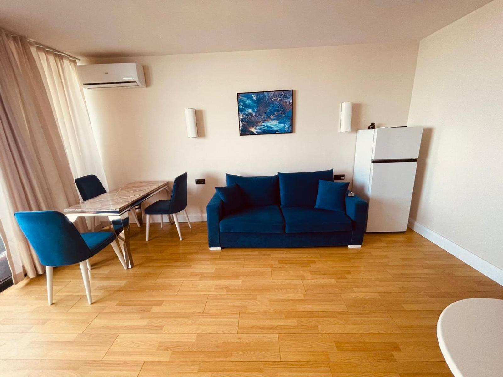 Orbi Aparthotel In 巴统 外观 照片