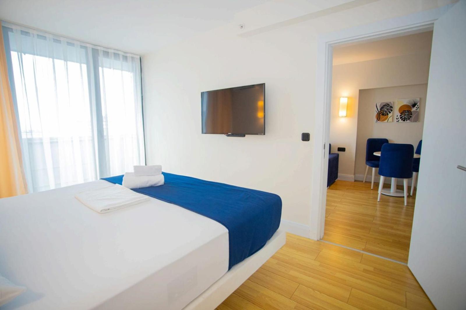Orbi Aparthotel In 巴统 外观 照片