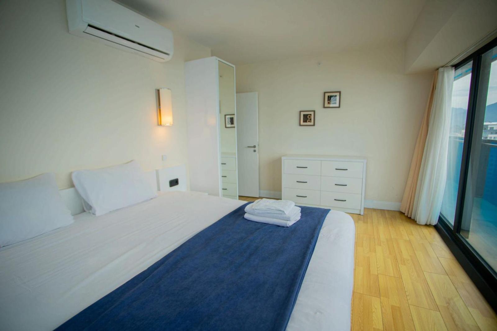 Orbi Aparthotel In 巴统 外观 照片