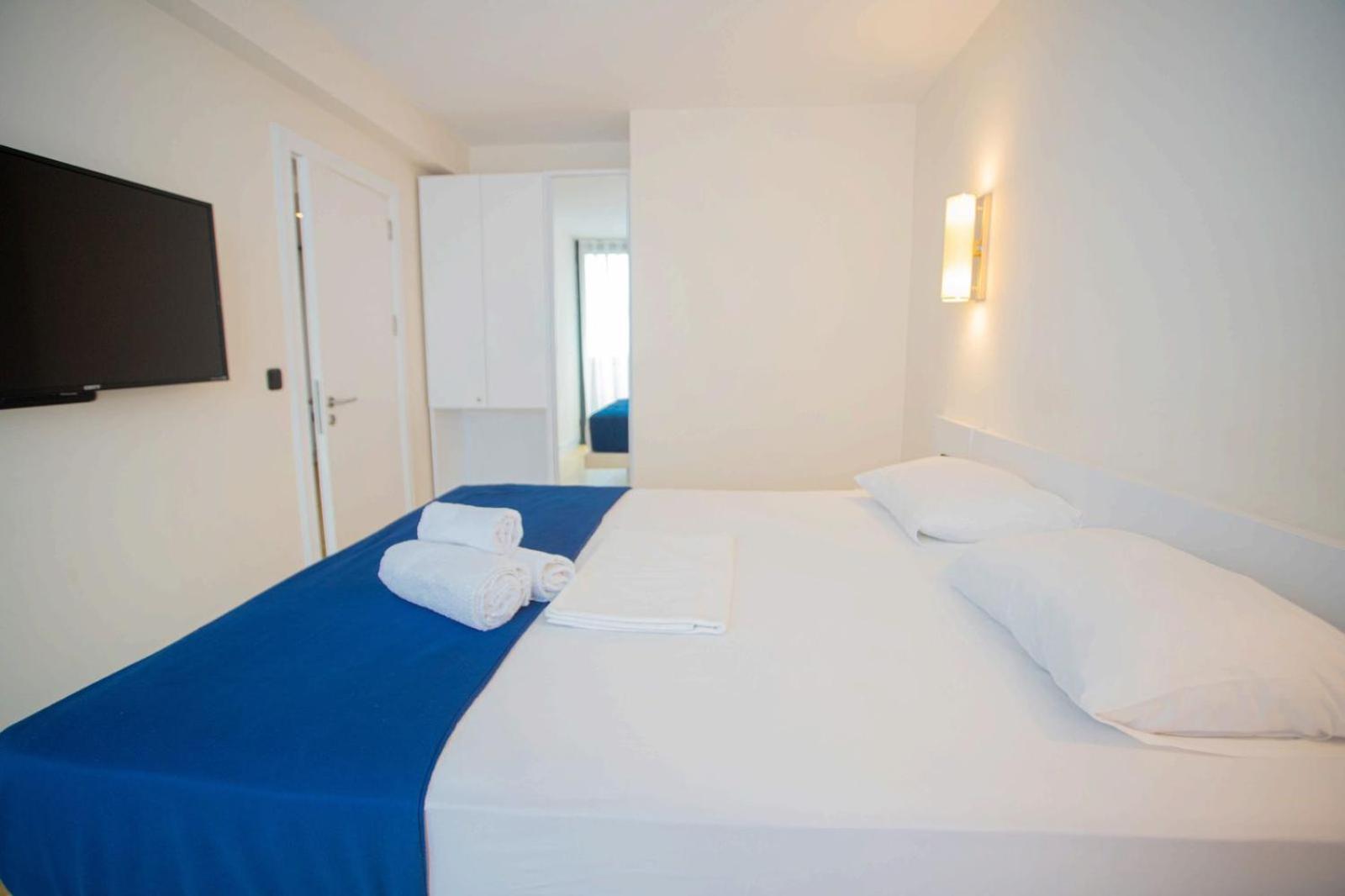 Orbi Aparthotel In 巴统 外观 照片